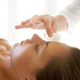8. Healing Cristal Therapy